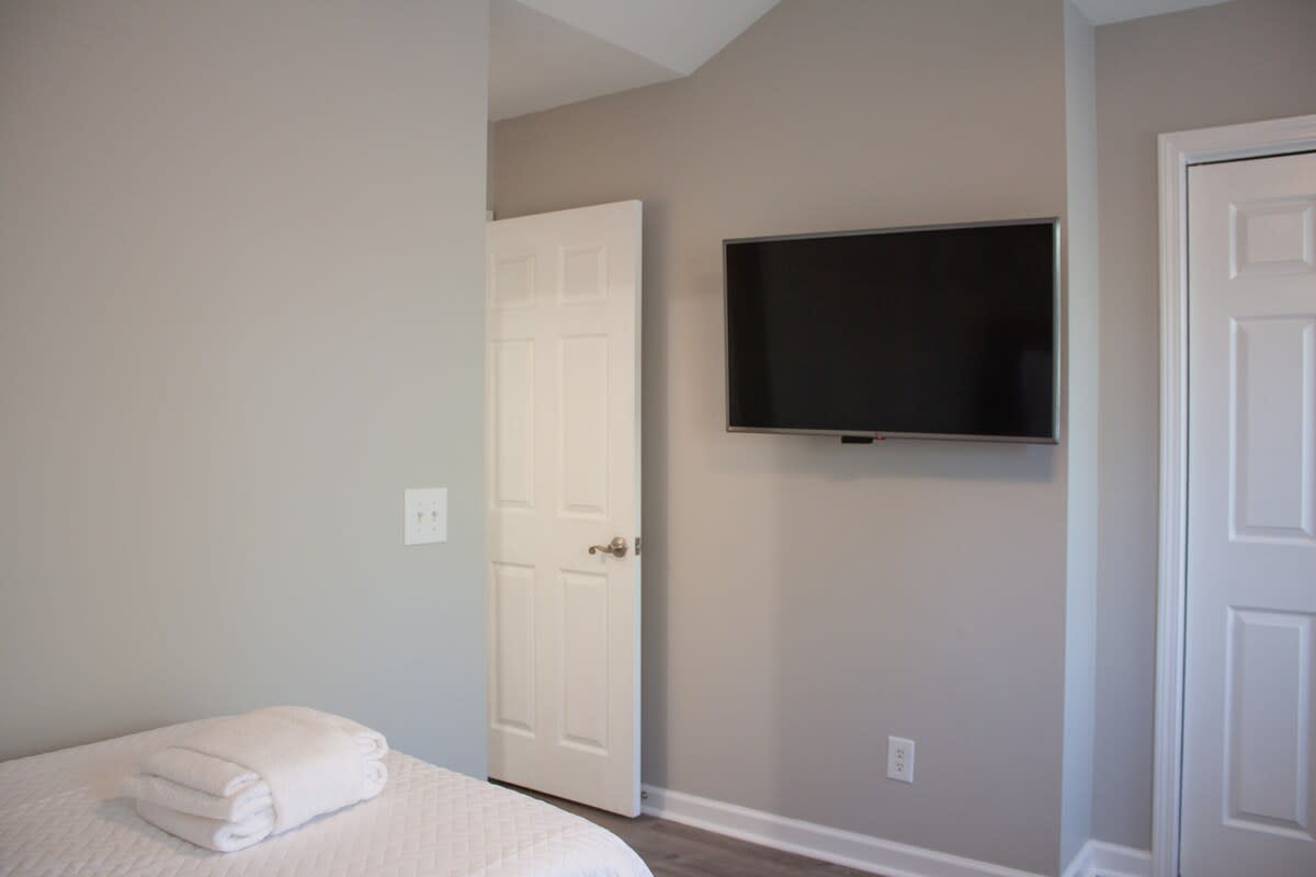 Twin Bedroom