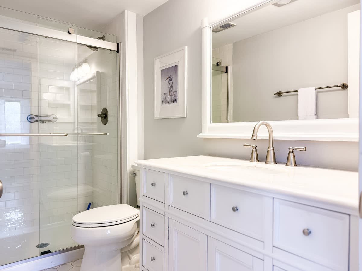 Primary Suite Bathroom