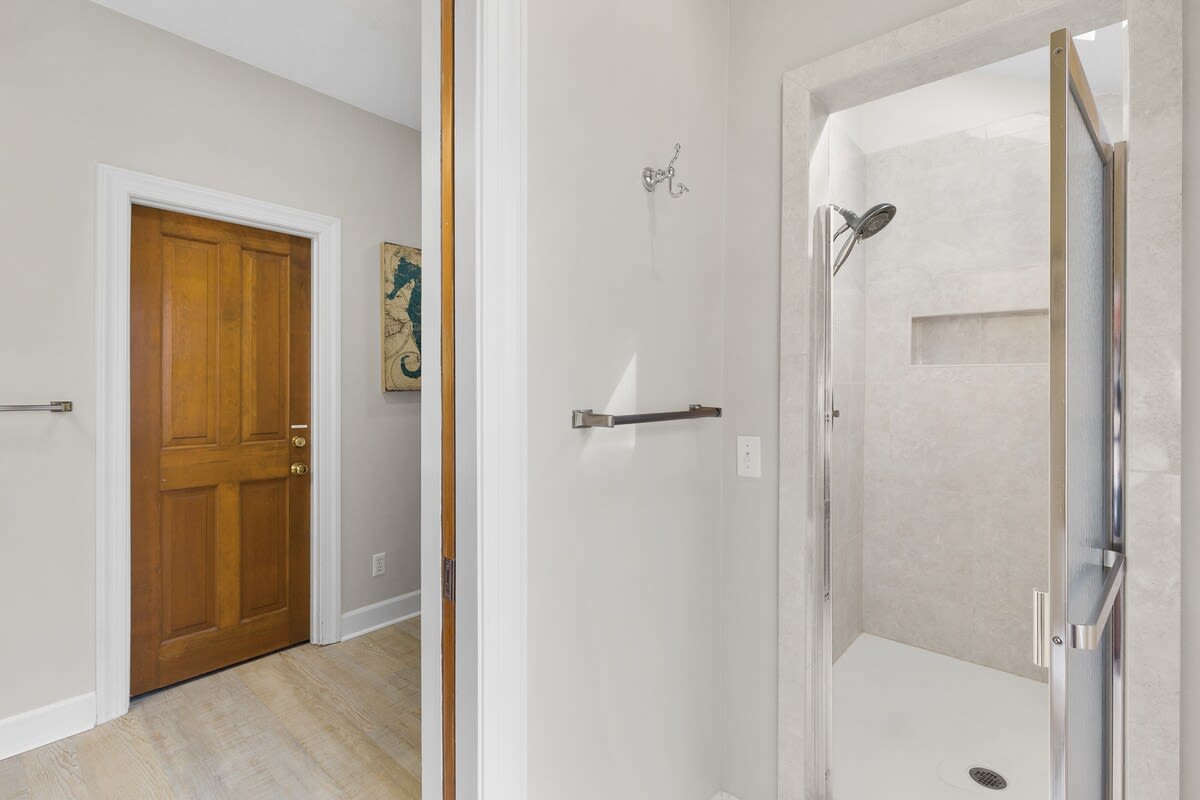 Queen Bedroom Shower