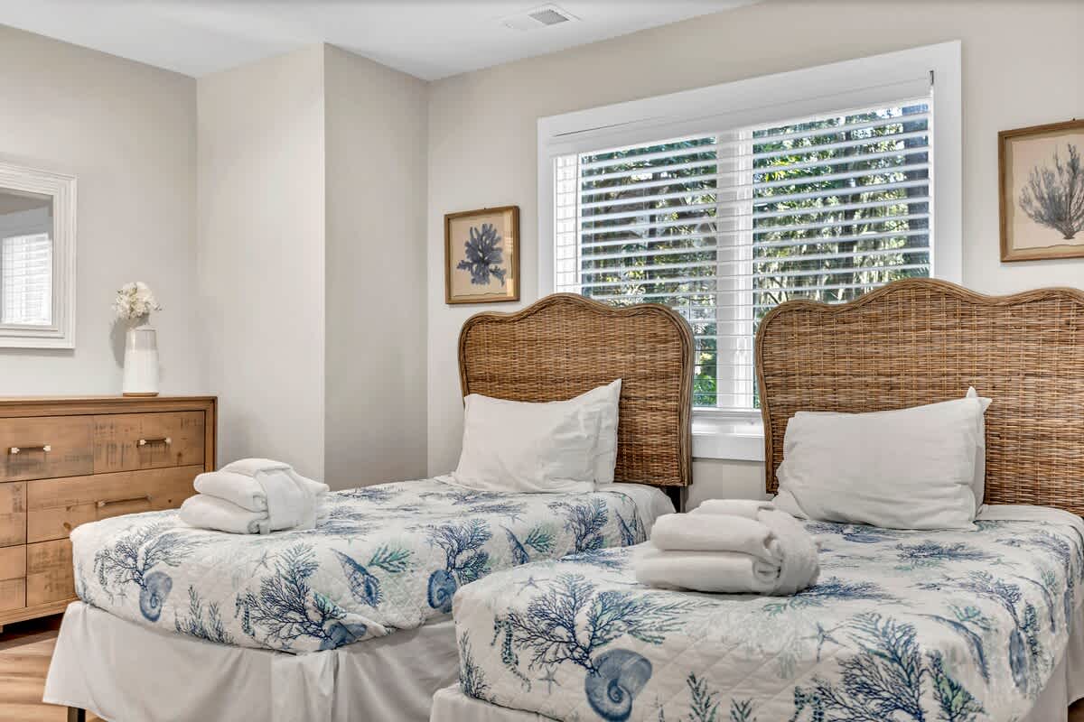 Downstairs Queen and Double Twin Room