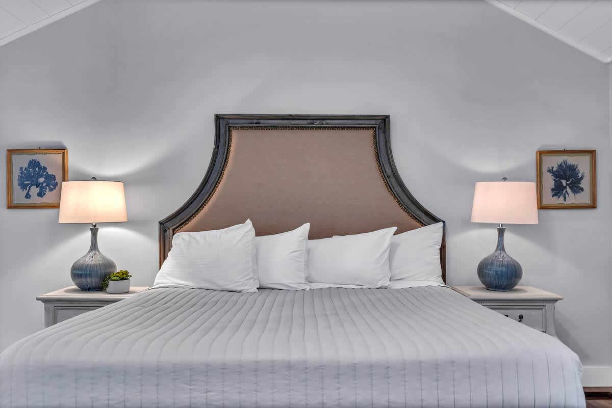 Primary Suite with King Bed