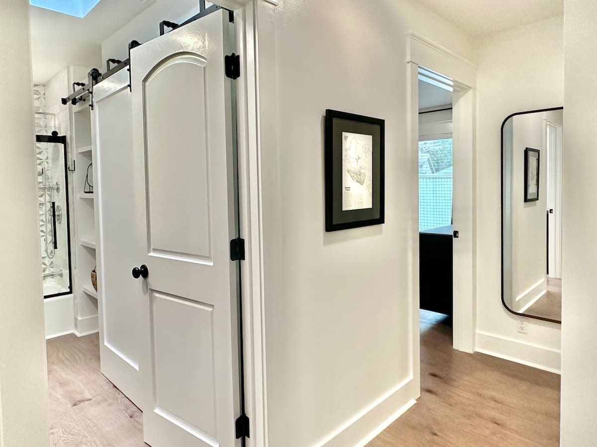 Hall Towards Guest Rooms and Guest Bathroom