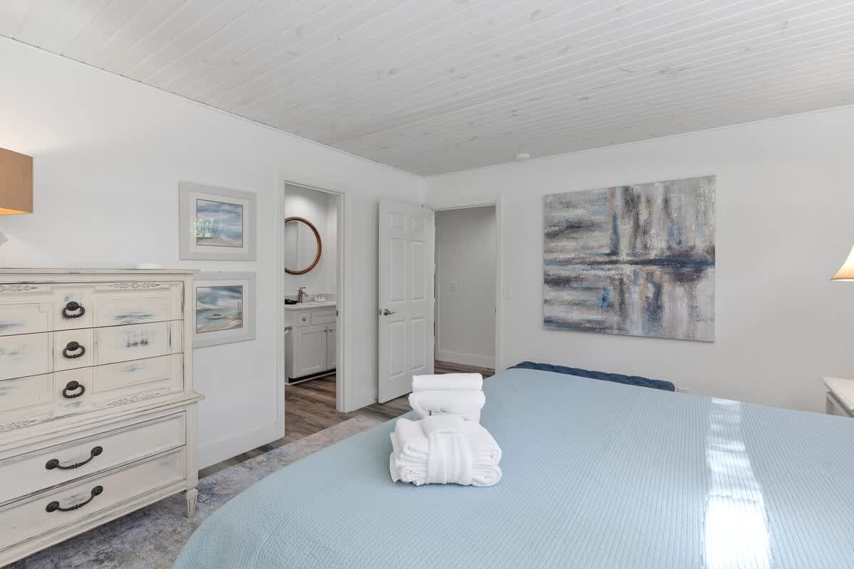 King Guest Room