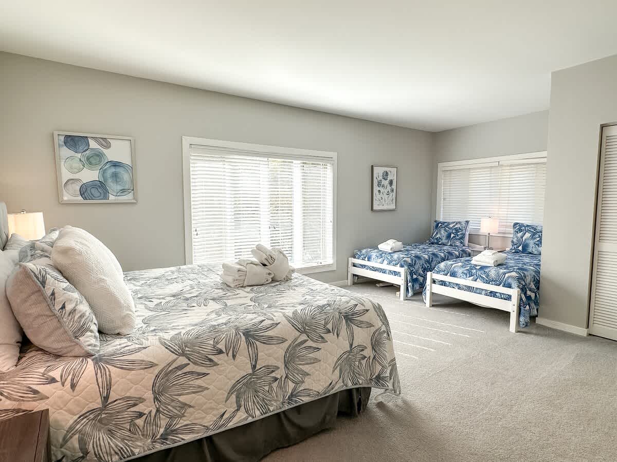 King and Double Twin Suite