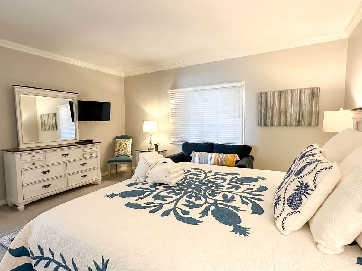 King Guest Room