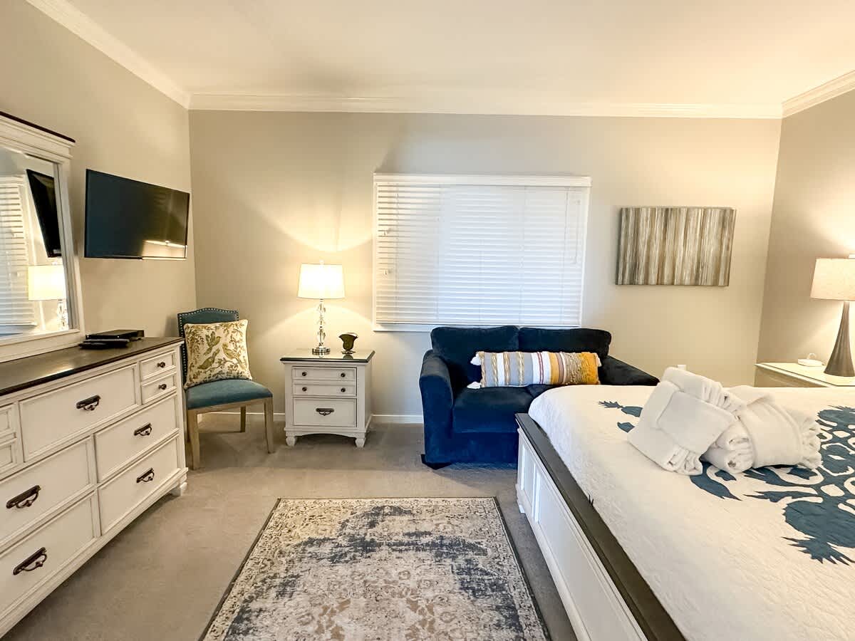 King Guest Room