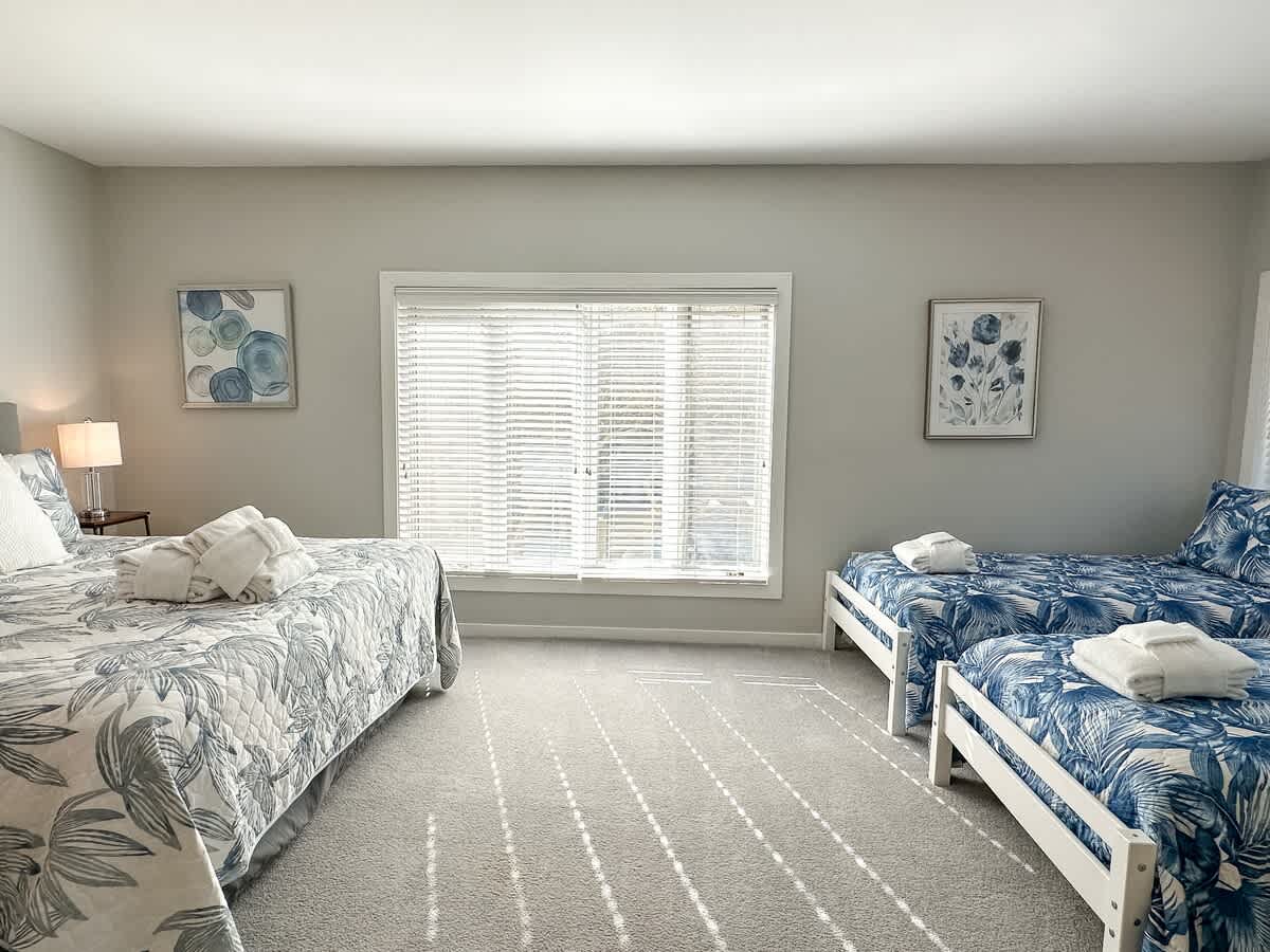 King and Double Twin Suite
