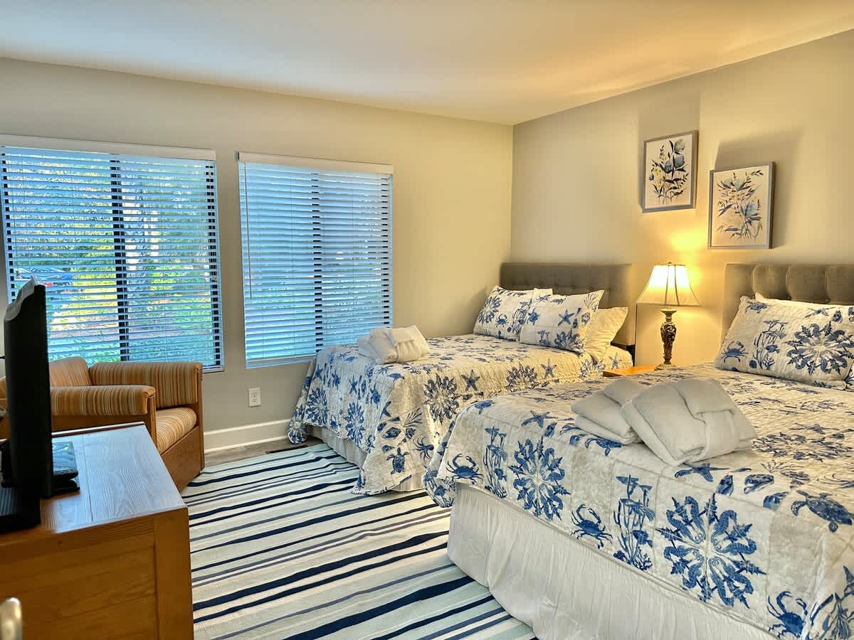 Double Queen Room