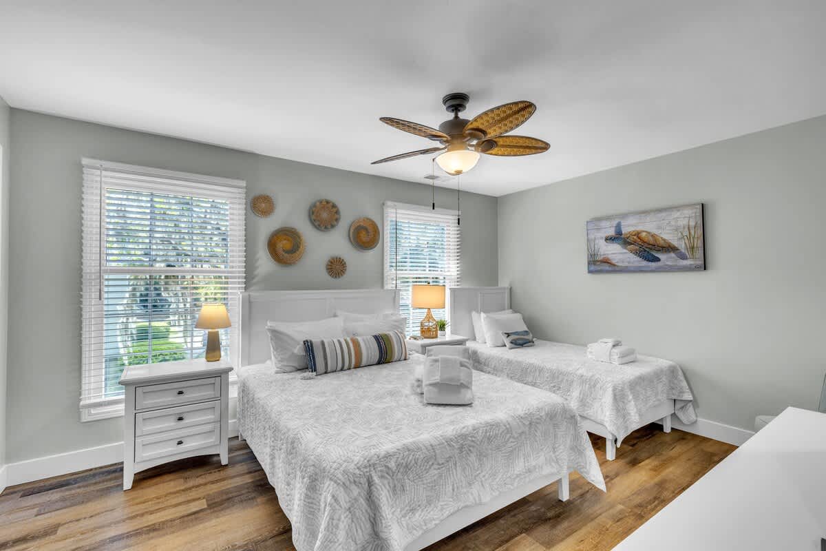 Guest Bedroom with Full and Twin Bed