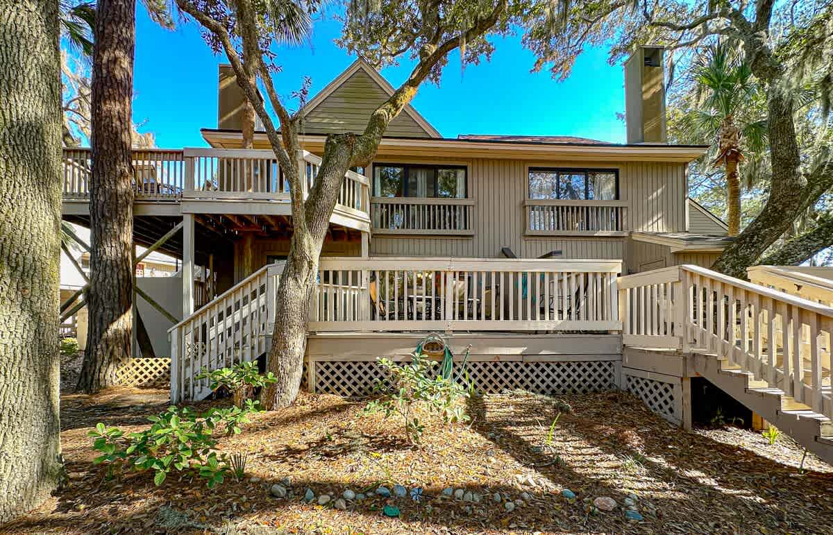 Exterior View of Deck
