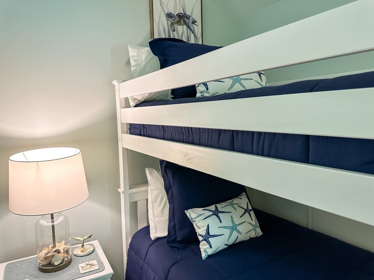 Upstairs Queen and Twin Bunk Room