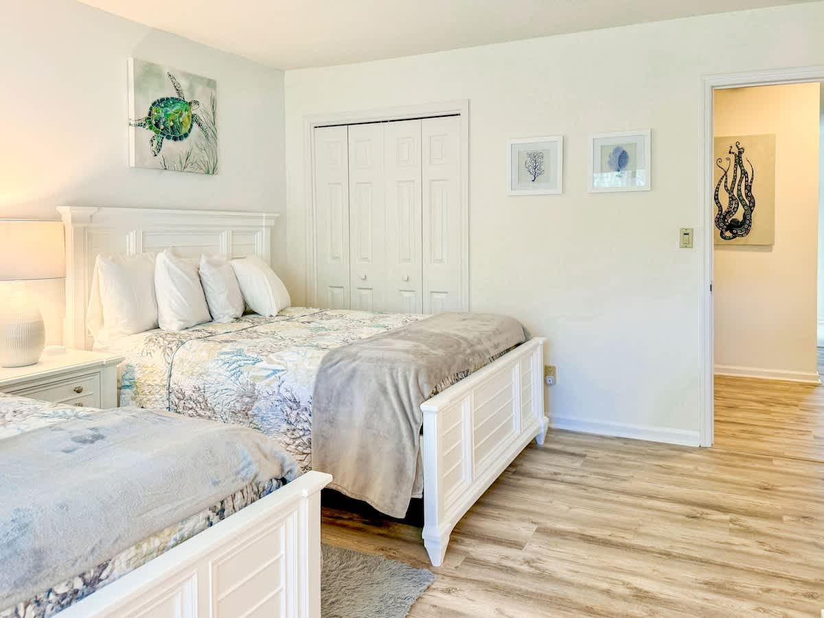 Double Full Guest Room