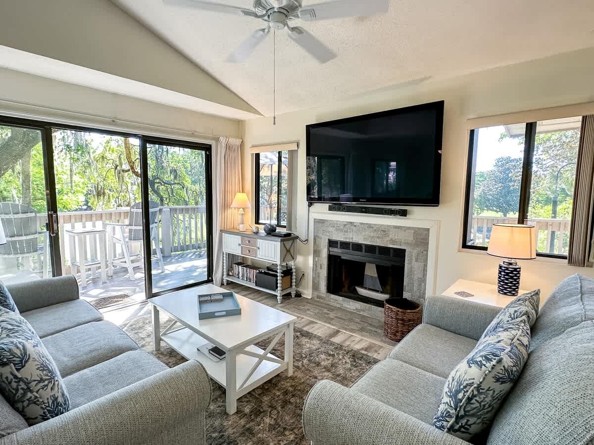169 Beachwalk 4