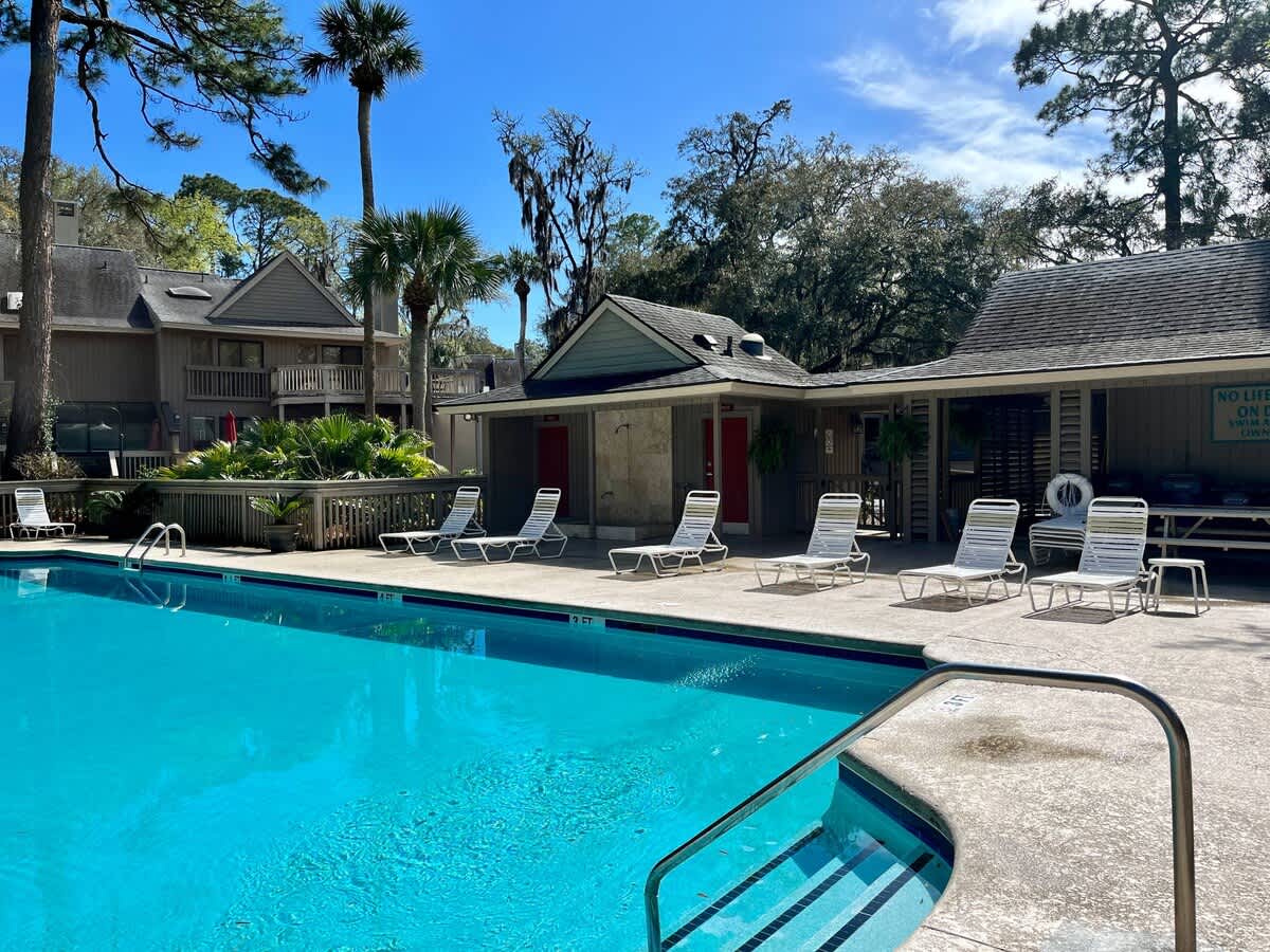 169 Beachwalk 6
