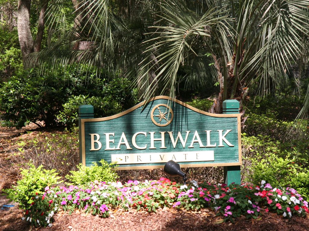 169 Beachwalk 8