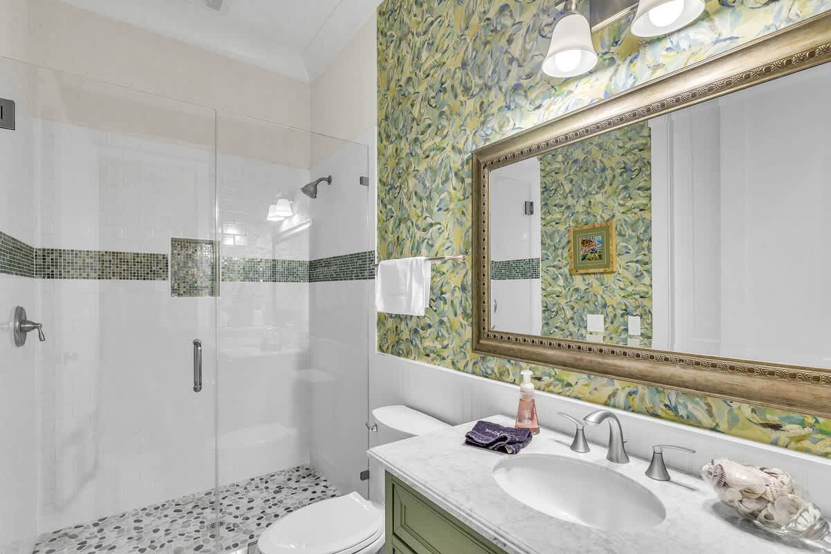Main Floor Guest Bathroom