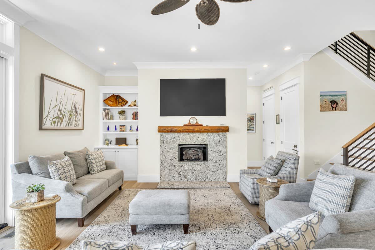 Open Living Area with Balcony