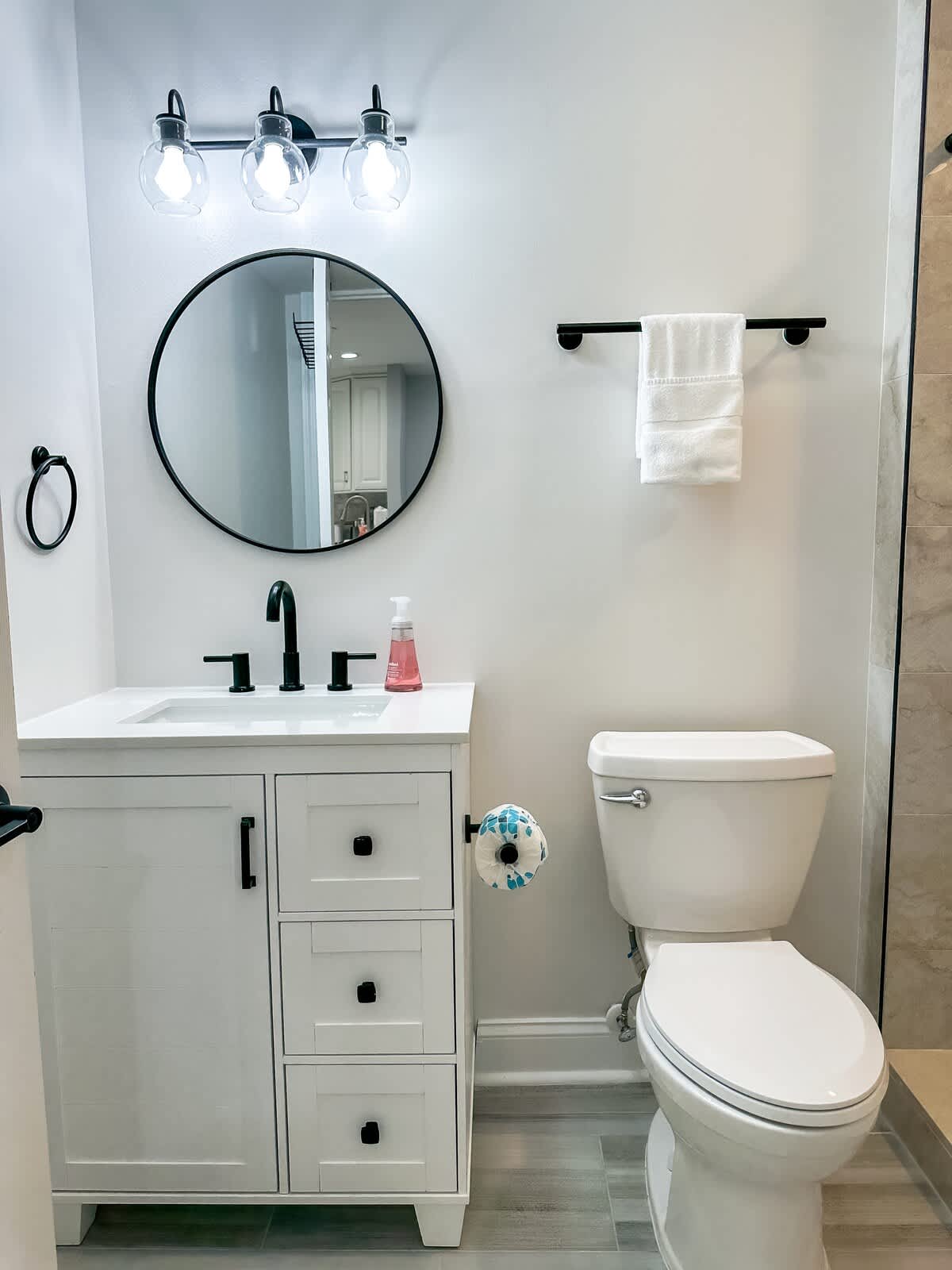 Guest Bathroom