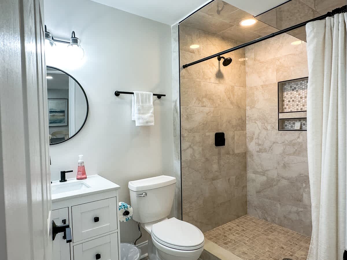 Guest Bathroom