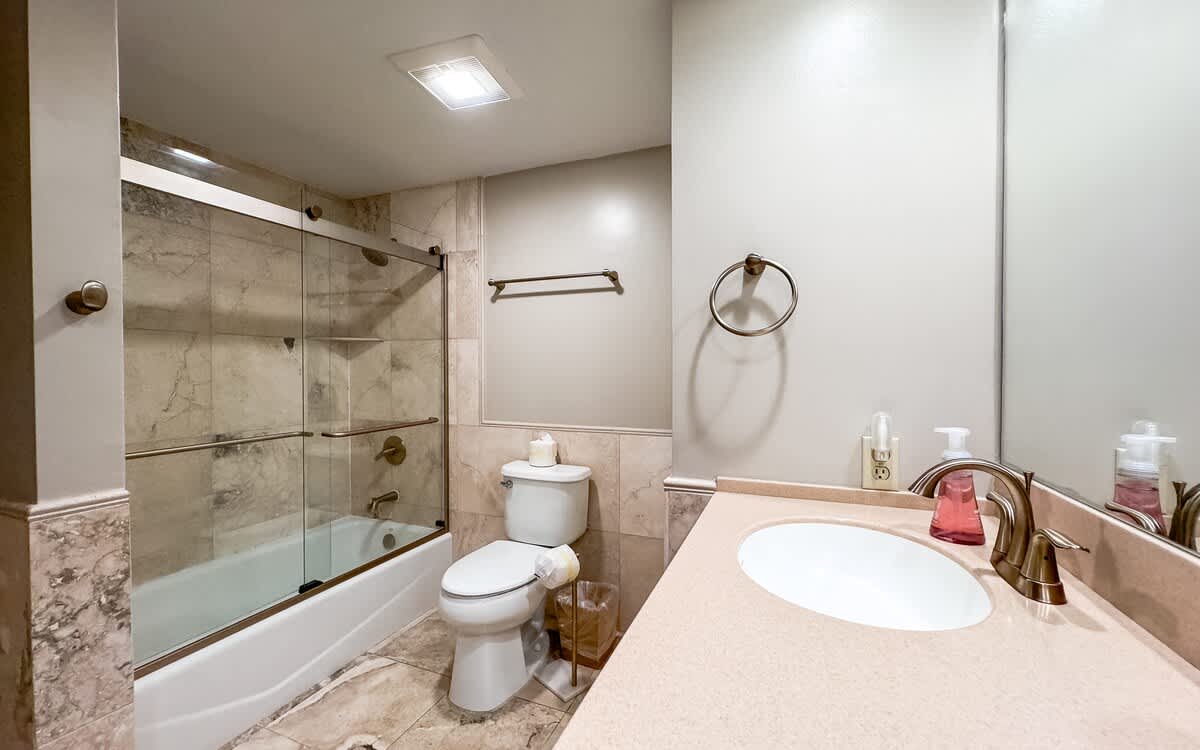 Guest Bathroom