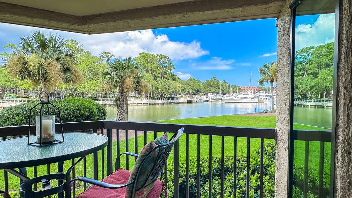 Balcony with Views of Broad Creek