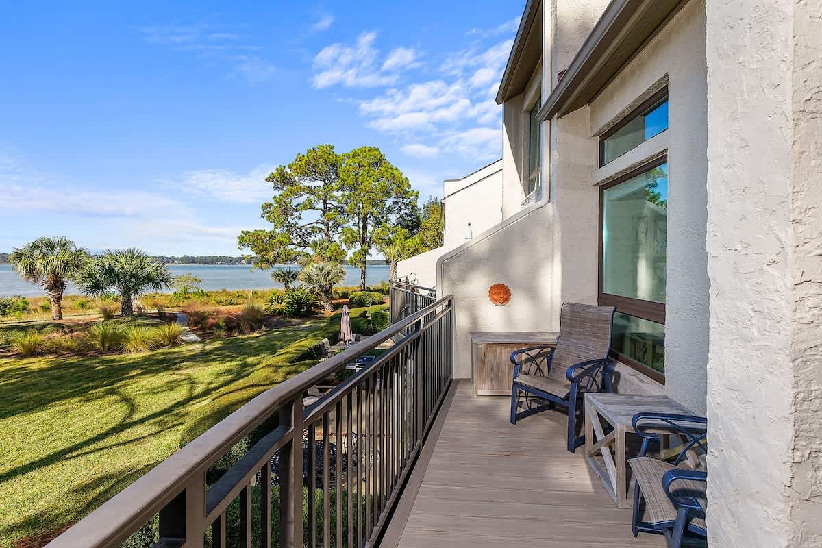 1456 Sound Villa