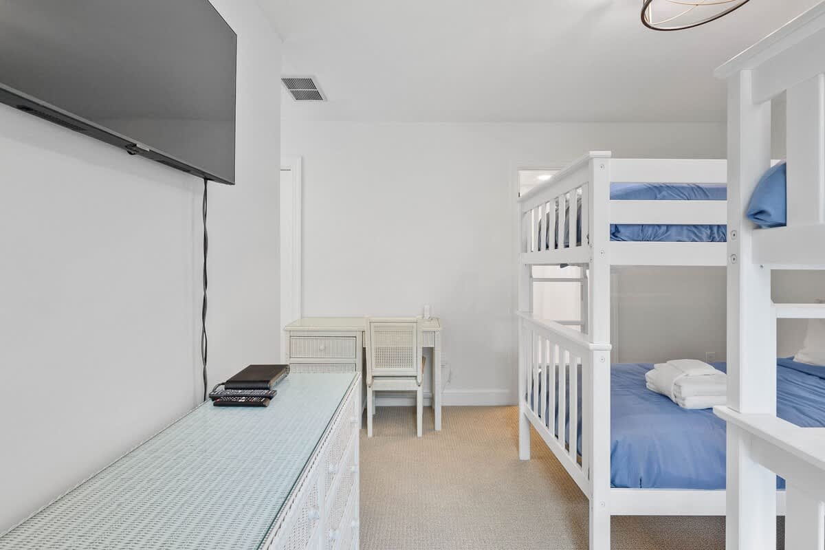 Double Bunk Twin Suite