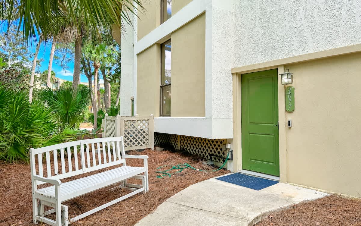 Welcome to 3077 Seascape