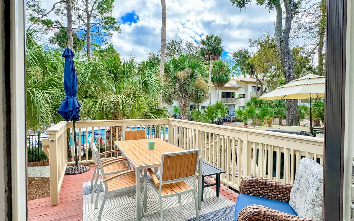 Deck with Pool Access