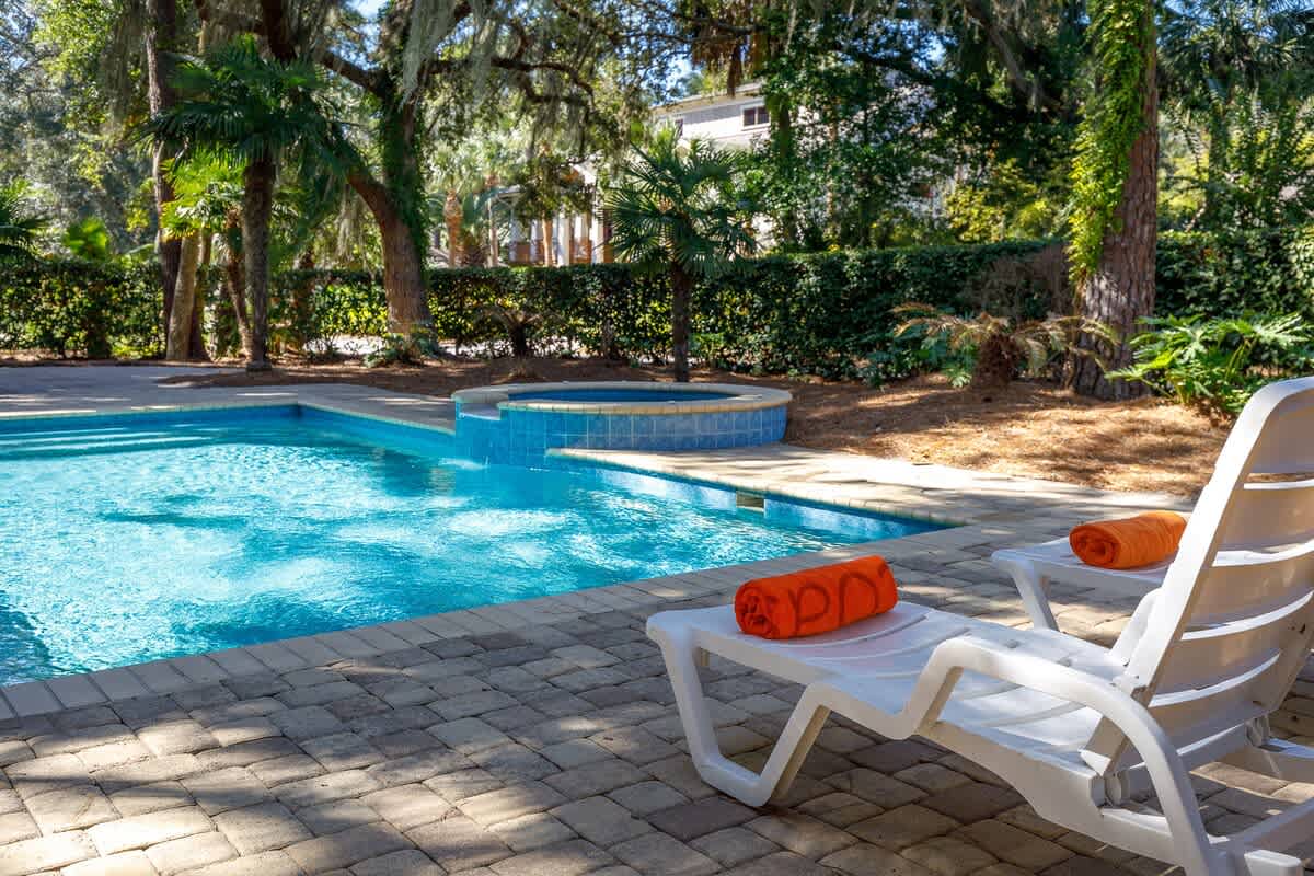 Private Pool