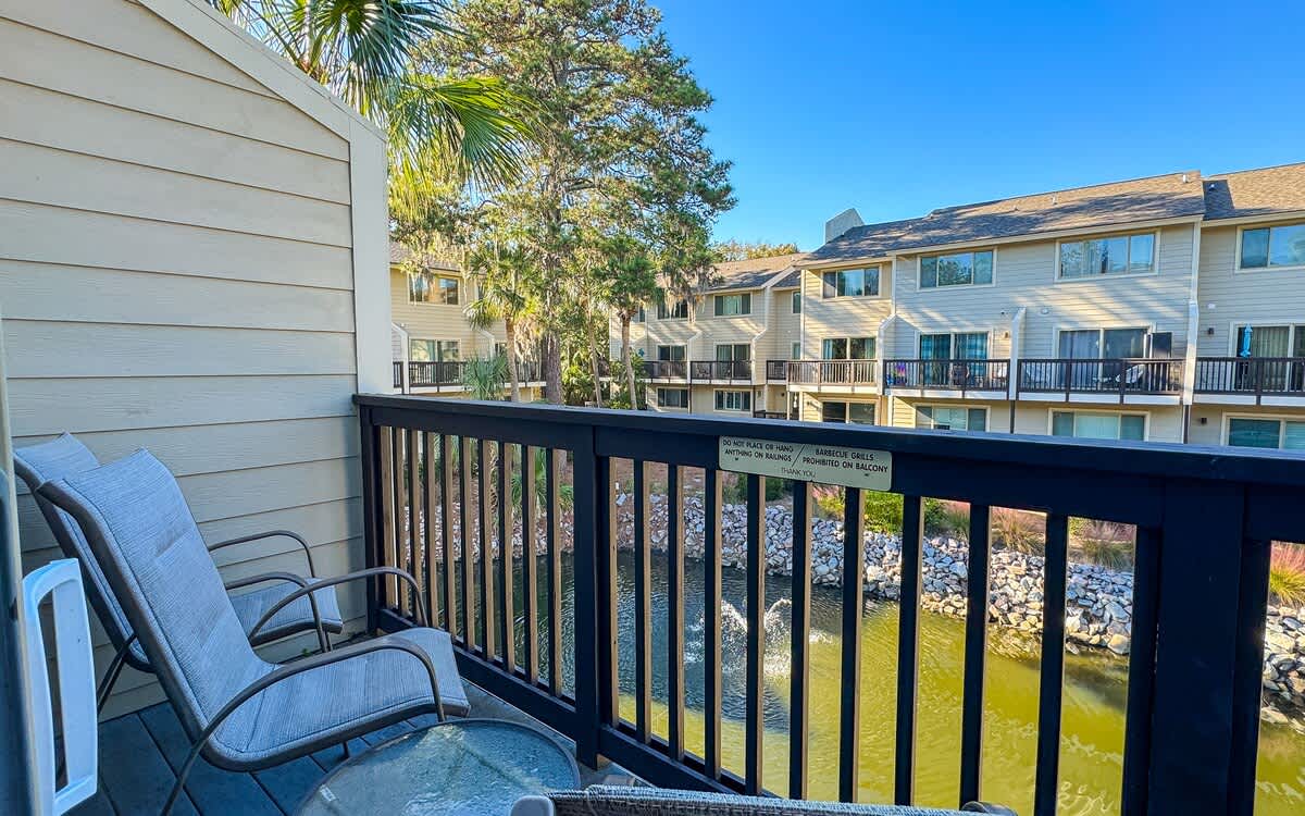Balcony with Water View