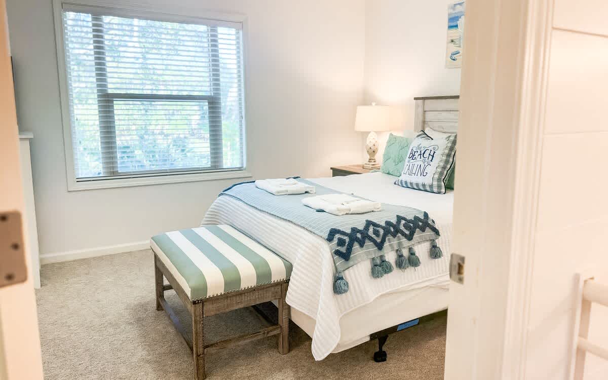 Guest Queen Suite