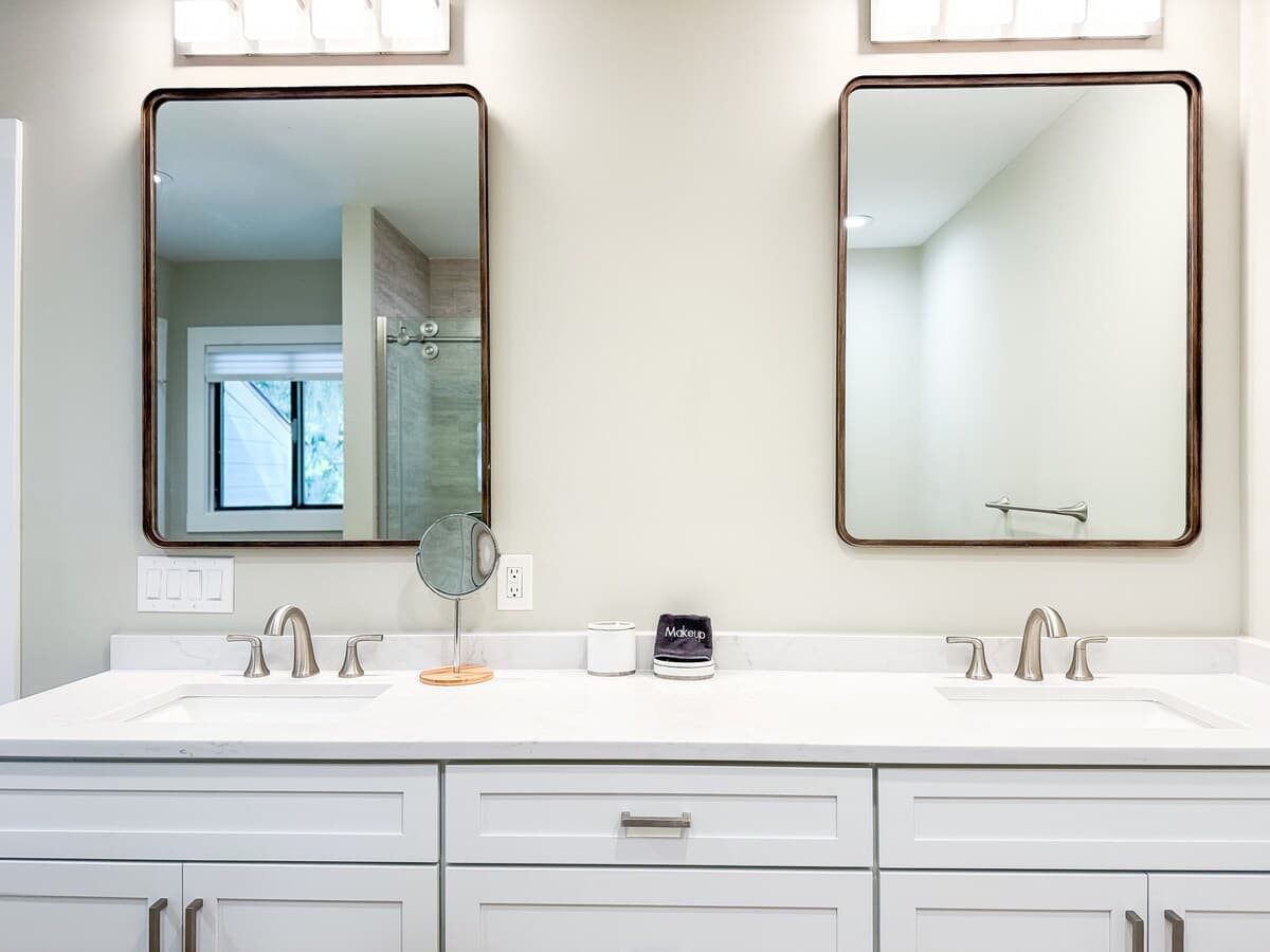 Primary Suite Bathroom