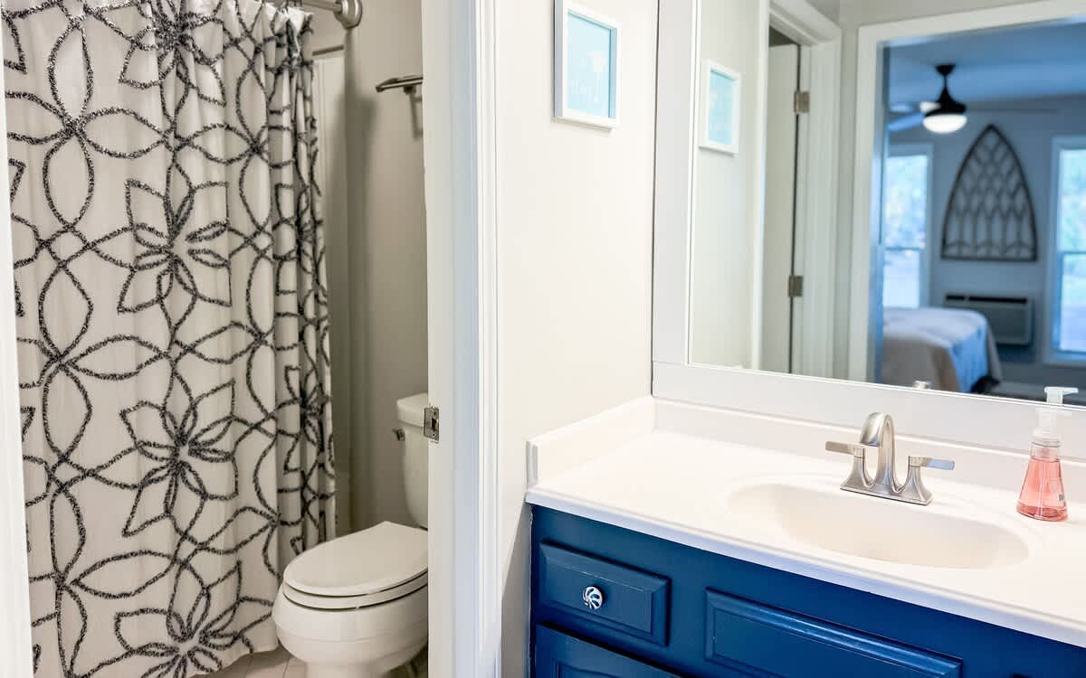 Primary Suite Bathroom