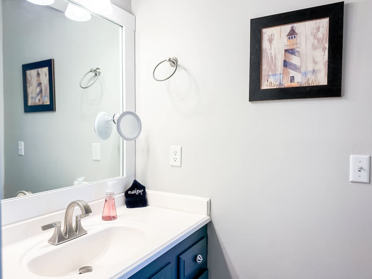 Primary Suite Bathroom