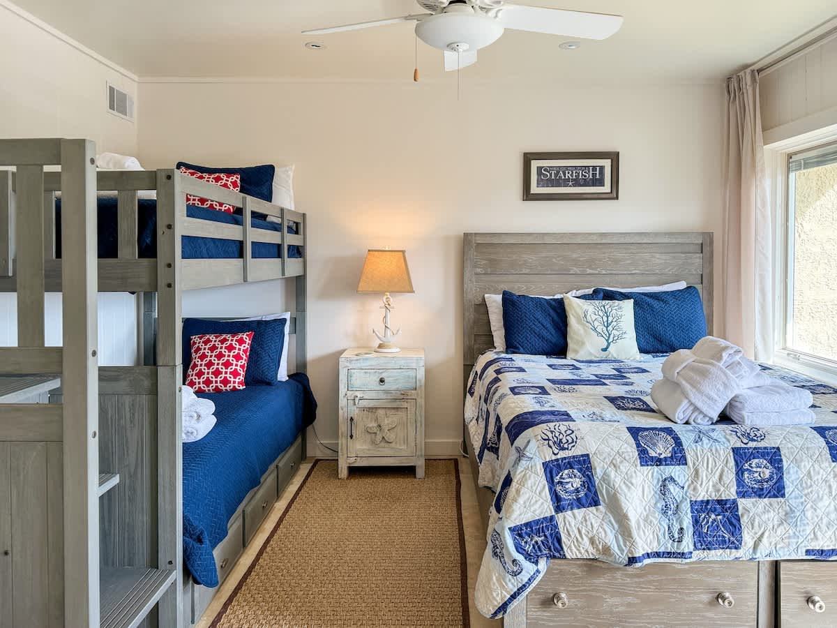 Downstairs Guest Room with Twin Bunk and Full Bed
