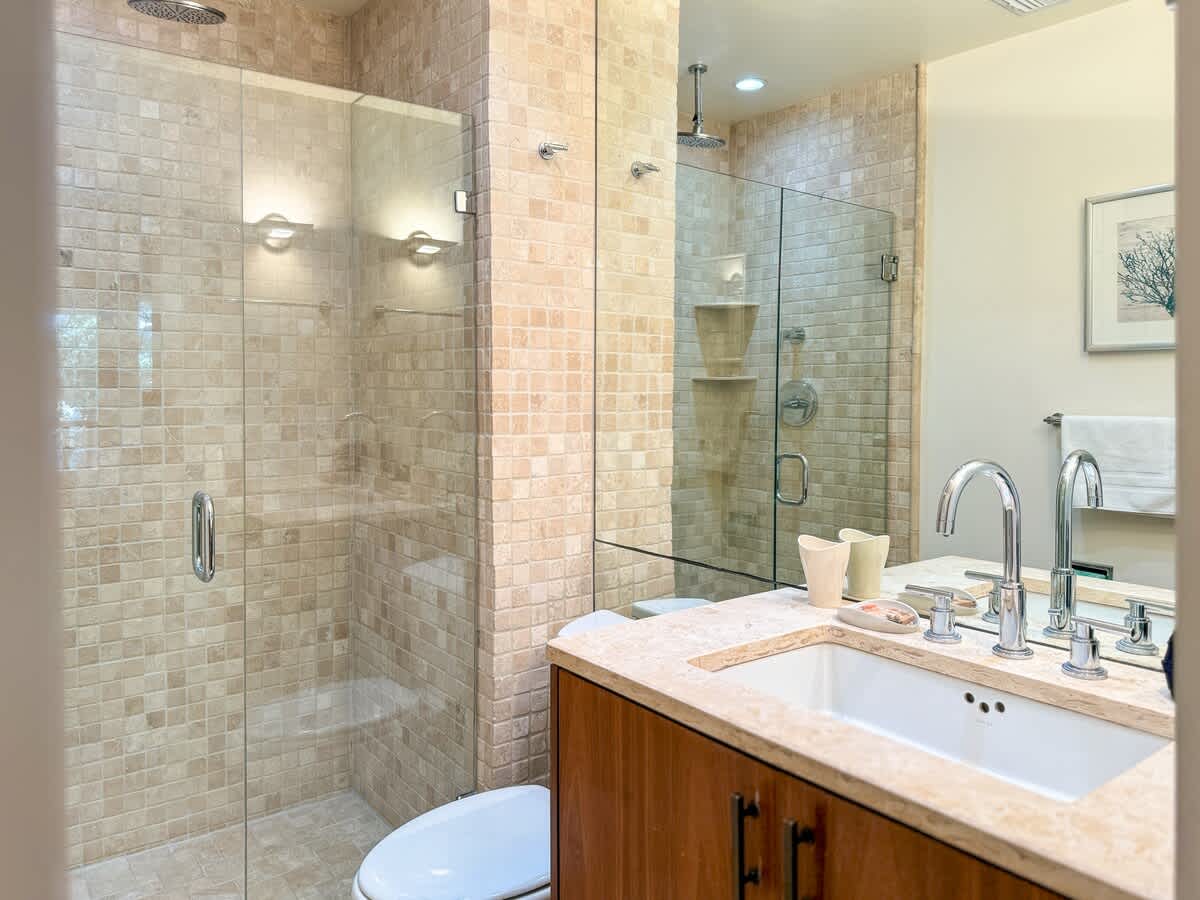 2nd Primary Bathroom