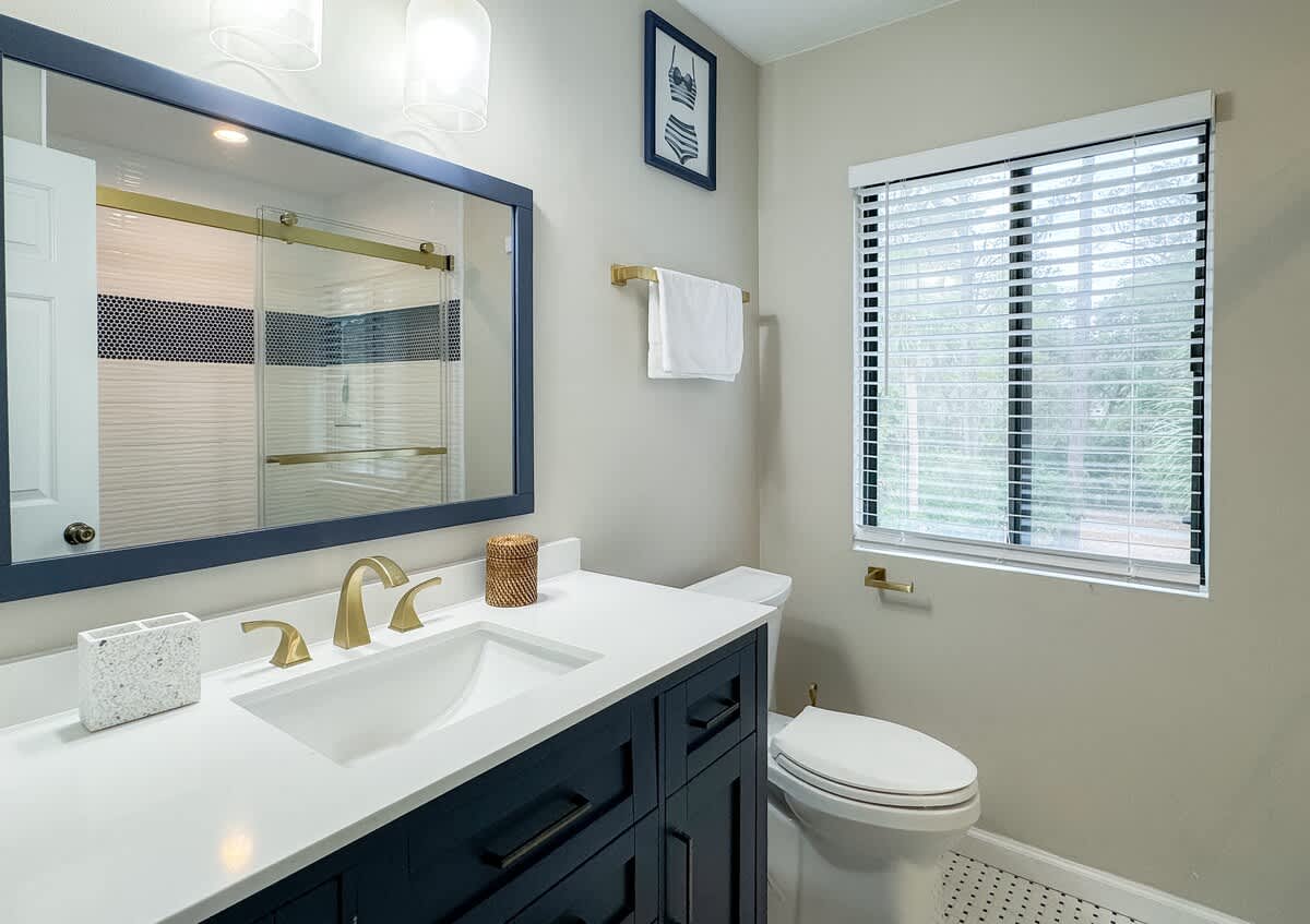 Primary Suite Bathroom