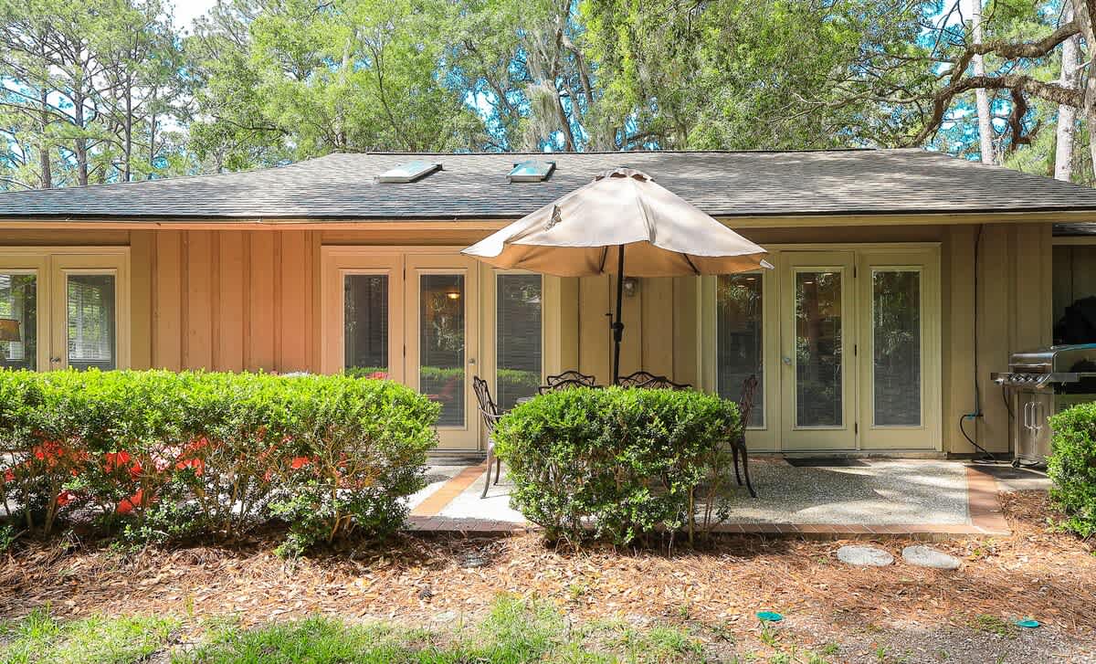 Patio with Private grill