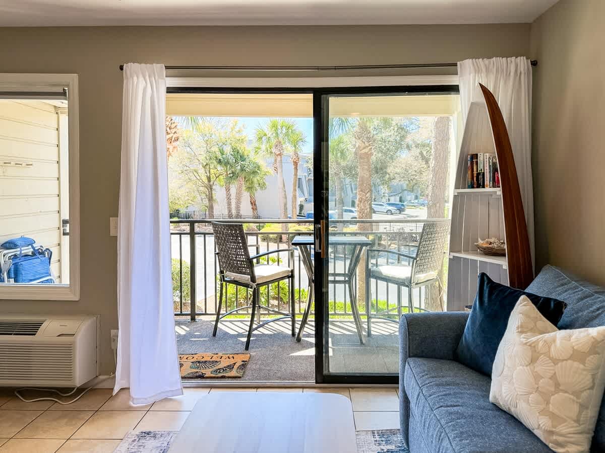 Living Area with Balcony with Ocean View