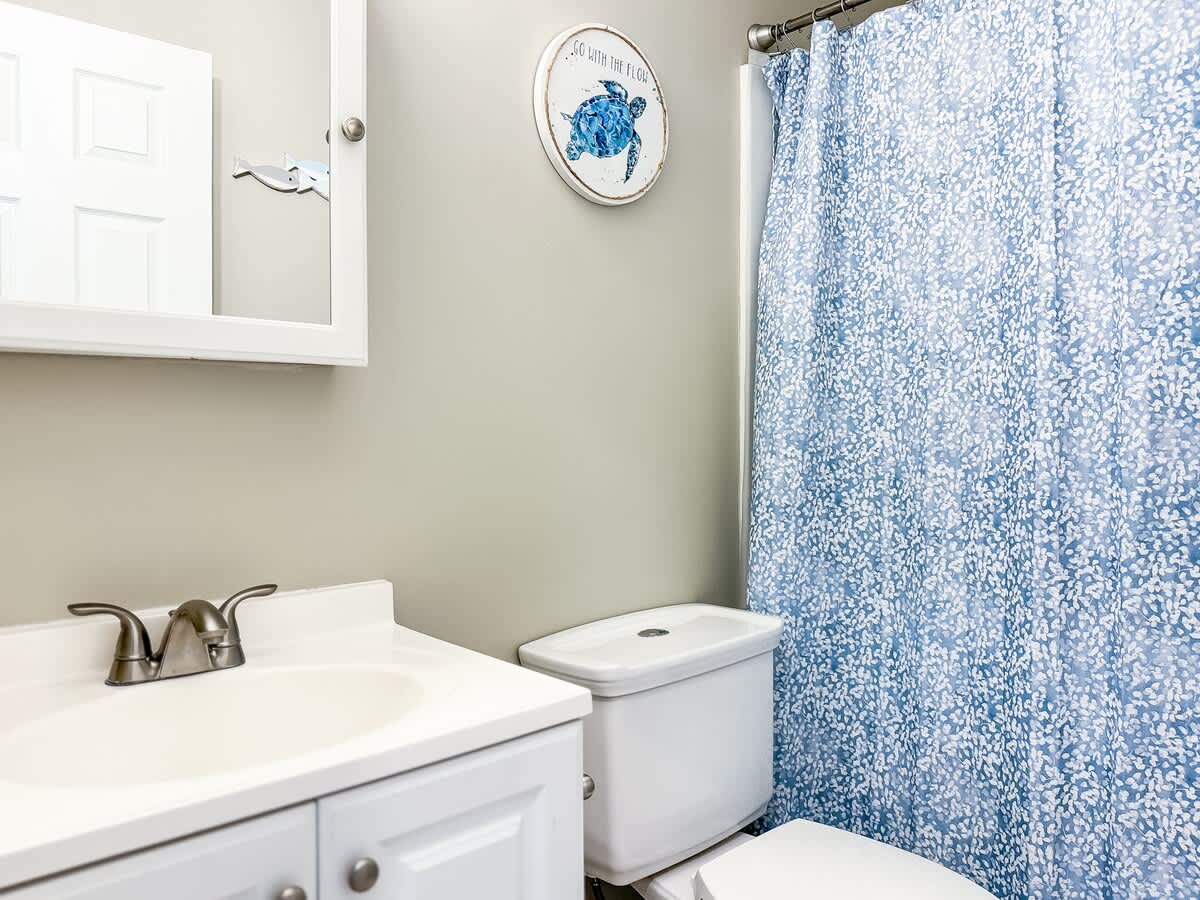 Guest Bathroom