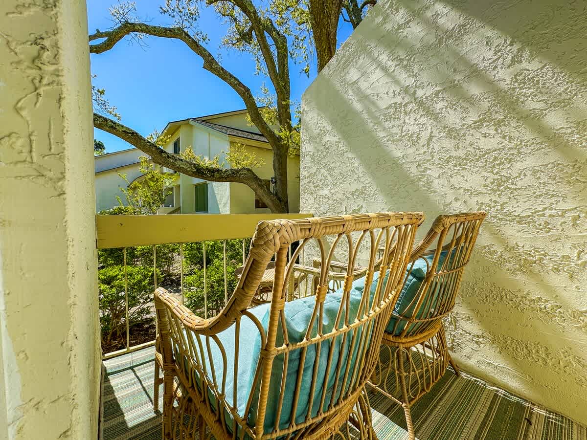 Pocket Balcony off Living Area