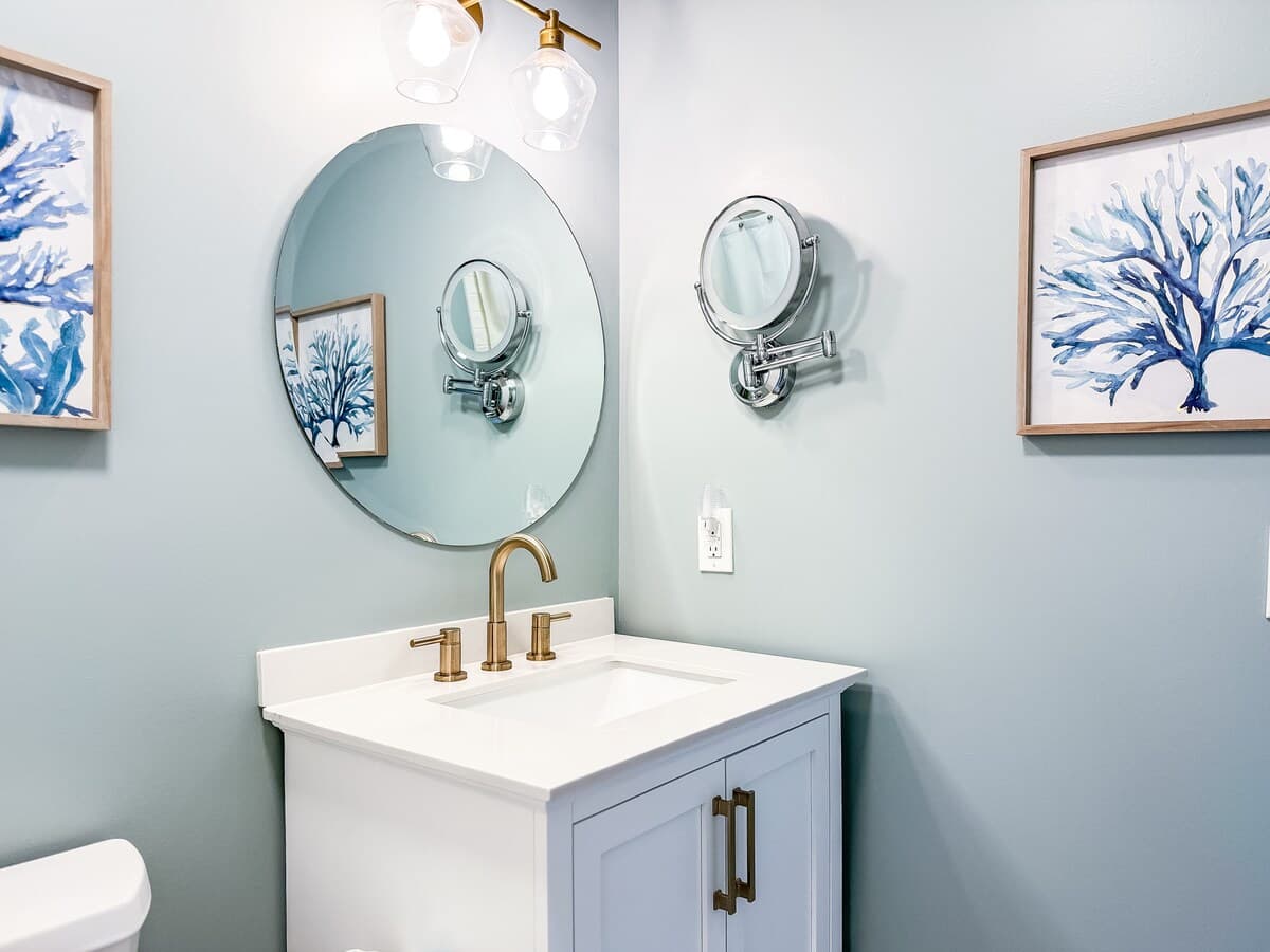 Primary Suite Bathroom