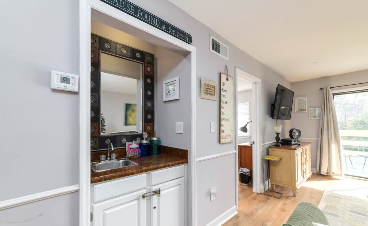 Living Room Wet Bar