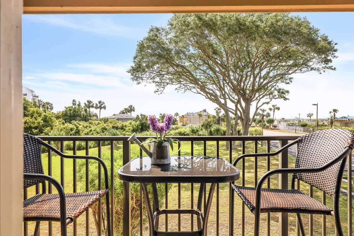 Private Patio with Ocean View!