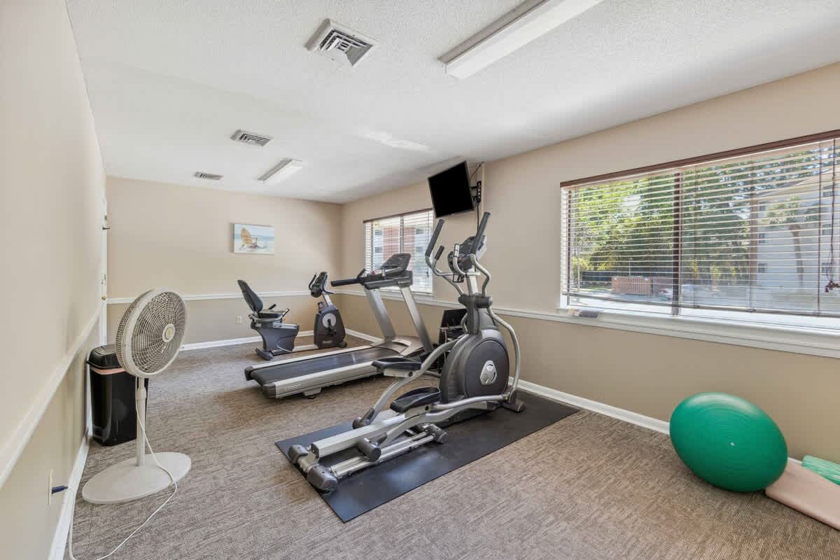 Fiddler's Cove Amenity Center 