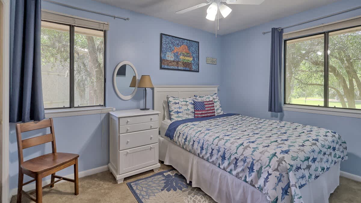 Guest Queen Bedroom