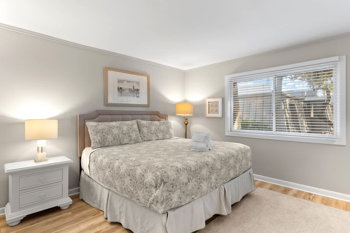 Primary Suite with King Bed and En-Suite Bathroom