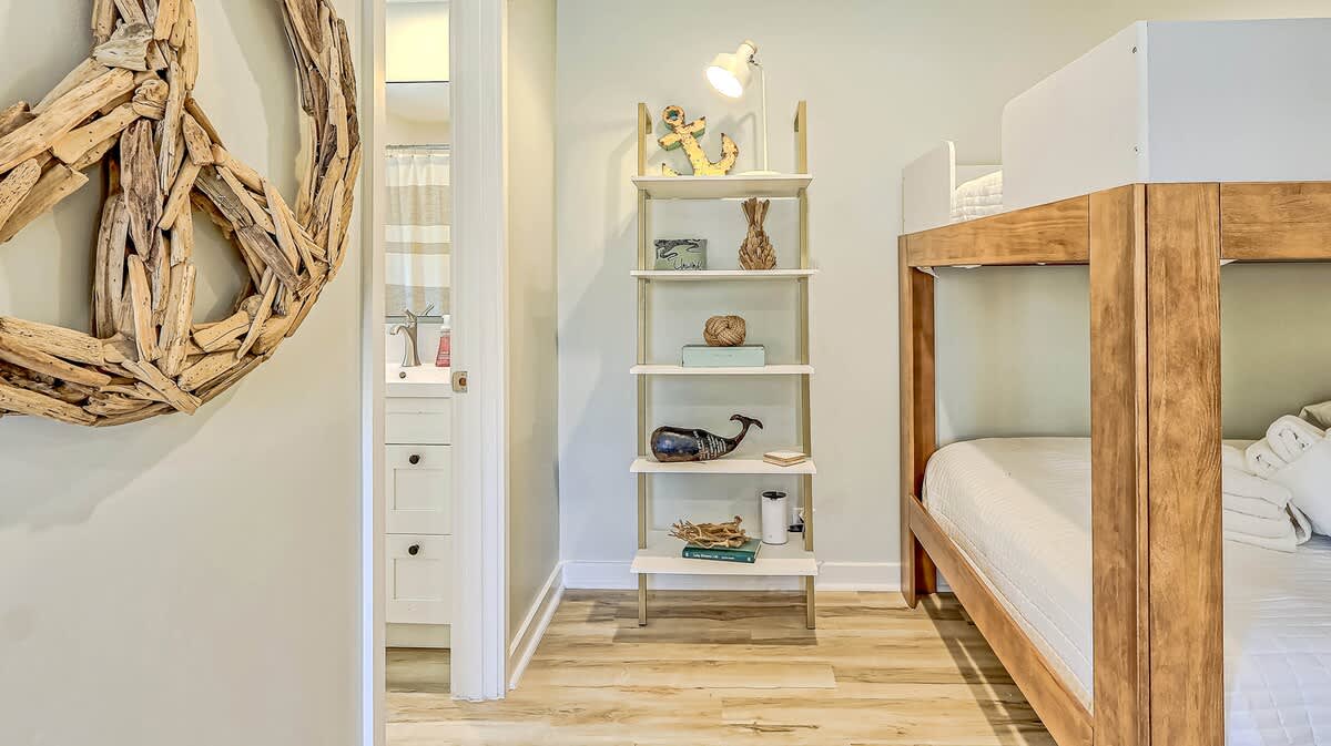 Upstairs Bunk Suite (Twin over Twin and Full over Full)