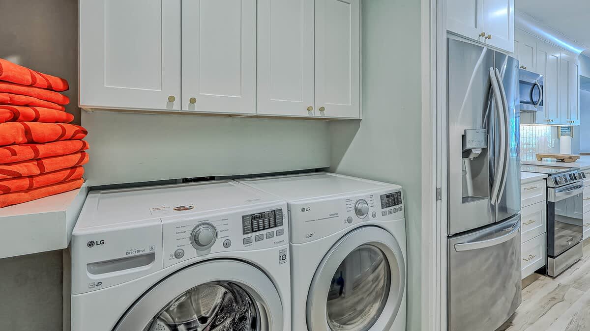 Laundry Room (Off Kitchen)